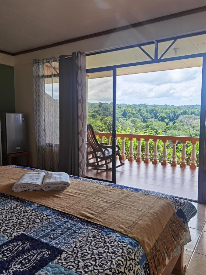 Cabinas Manolo Drake Bay, Ocean And Forest View Exteriör bild